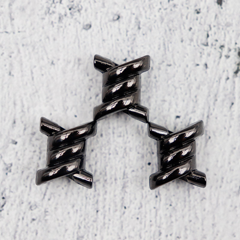 Weiou Shoe parts & Accessories Custom Design Color And Logo High Quality Zinc Alloy Thorn Knot Match Shoes With Drop-Shipping