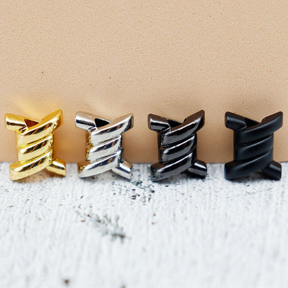 Weiou Shoe parts & Accessories Custom Design Color And Logo High Quality Zinc Alloy Thorn Knot Match Shoes With Drop-Shipping